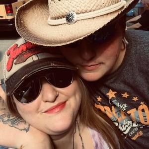 Meet your Posher, Marissa